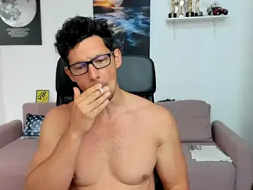 Stripchat Watch Live Sex Cams of BrutusK08