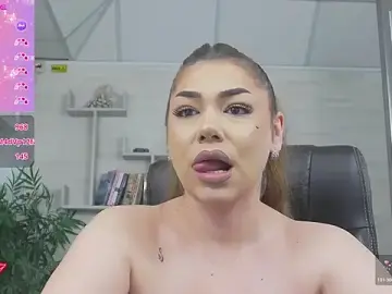 Stripchat Best Webcam of Ella_sweety