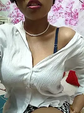 Stripchat Sex Cam of sandy_naughty