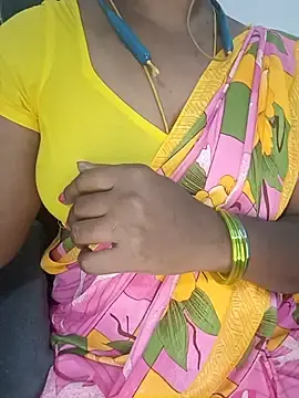Stripchat Adult Webcam of Tamil-hotwife