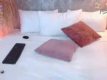 Stripchat Live Sex Cam of Zoey_it