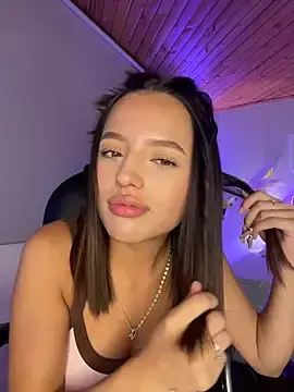 Stripchat Free Live Porn of Sofia18_pinkk