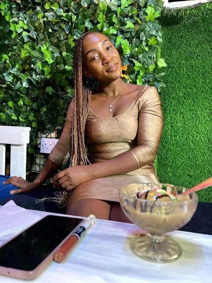 Golden_allure