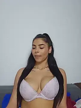 Stripchat Watch Live Sex Cams of Crissdesire