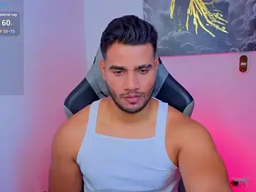 Stripchat Adult Webcam of AndresRodriguez1