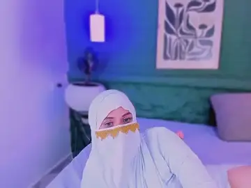 Stripchat Free Porn Cam of aisha_k