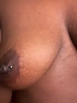 Stripchat Live Porn of 3xoticNiyah