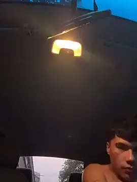 Stripchat Sex Cam of Logan_smith1