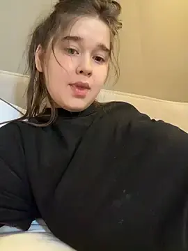 Stripchat Live Sex Cam of HornyGirlH
