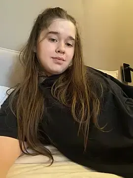 Stripchat Live Porn of HornyGirlH