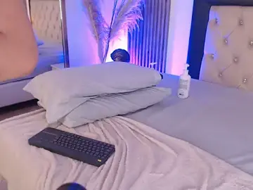 Stripchat Live Sex Cam of Sia_Foxx01