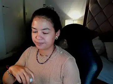 Stripchat Free Porn Cam of dulce_lyraa1