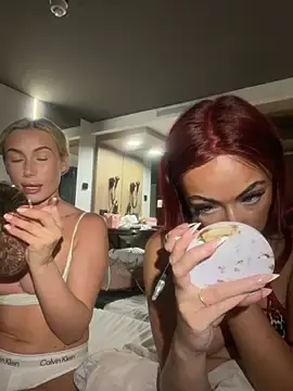 Stripchat Live Sex of Saelyxiaaaxo