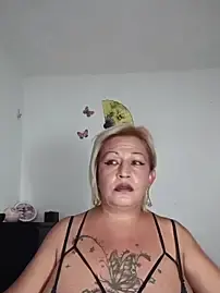 Stripchat Watch Live Sex Cams of zafiro_sex_