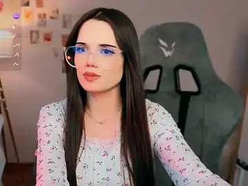 Stripchat Sex Cam of serenenov