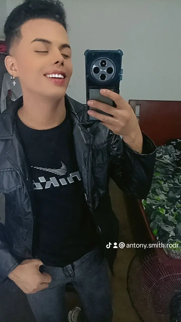 Anthony_little
