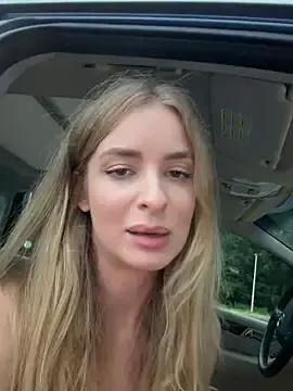 Stripchat Adult Webcam of EvieEvans