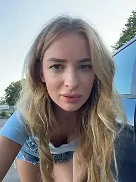 Stripchat Best live sex cam show of EvieEvans