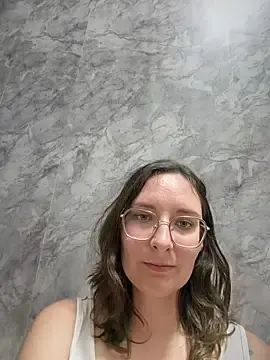 Stripchat Live Sex of The_Snowwhitee