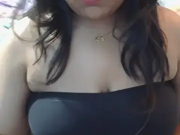 Stripchat Nude Webcam of bold-isha