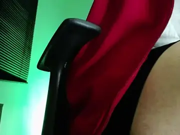 Stripchat Free Porn Cam of zacwatson_