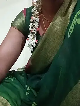 Stripchat Adult Webcam of Kavya5500