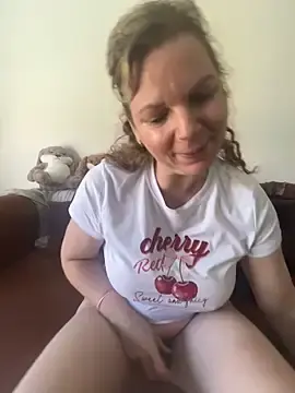 Stripchat Live Porn of l4dyc4pricorn76