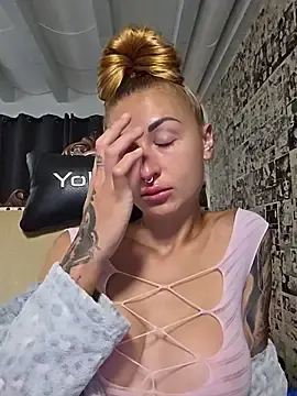 Stripchat Adult Webcam of kylie_blck