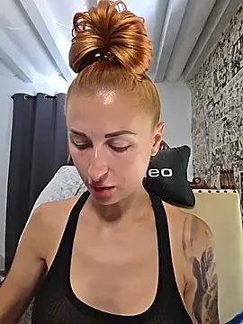 Stripchat Adult Webcams of kylie_blck