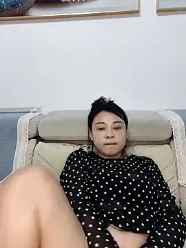 Stripchat Live Sex Cam of putao888