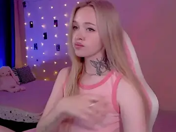 Stripchat Live Porn of Naughty_Mable