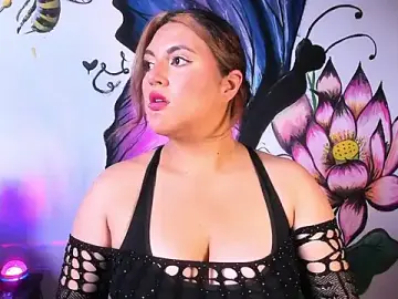 Stripchat Live Sex Cam of becca_diamond