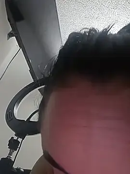 Stripchat Adult Webcam of eliclasss