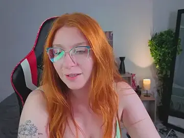 Stripchat Free Live Porn of AliceBrightside
