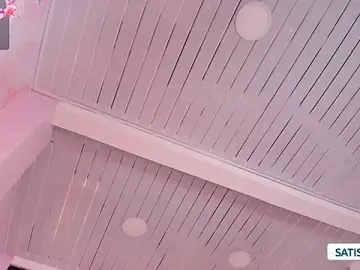 Stripchat Free Live Porn of JESSI_NAOMI