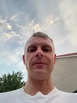 Stripchat Watch Live Sex Cams of ChiefApron5