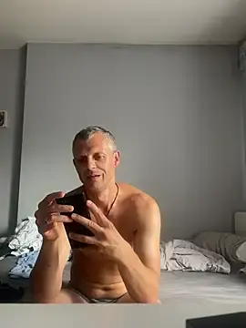 Stripchat Live Sex Cam of ChiefApron5