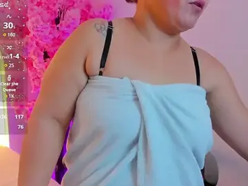 Stripchat Sex Cam of linda_rios_