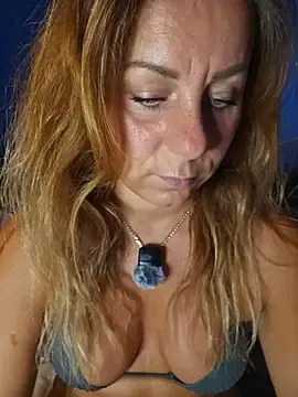 Stripchat Watch Live Sex Cams of AngelaDesires