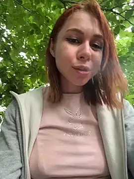 Stripchat Free Porn Cam of RosieSecret