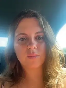 Stripchat Live Sex Cam of Samantha_official