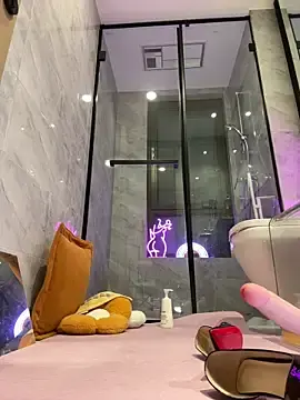Stripchat Free Porn Cam of nidekikibabe-2026