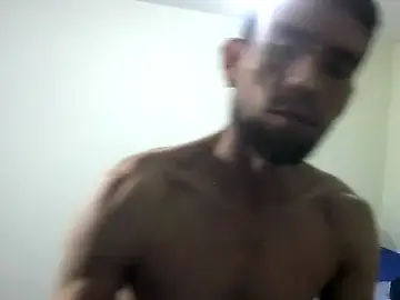 Stripchat Live Sex Cam of thomas2wood