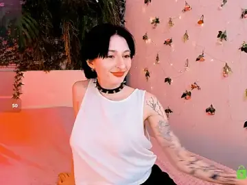 Stripchat Adult Video Chat of Kira__Cutie