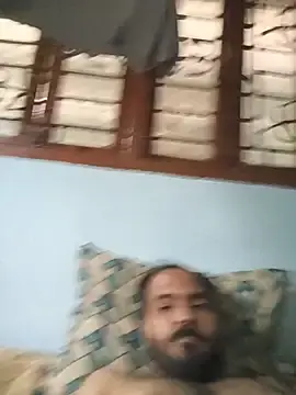 Stripchat Watch Live Sex Cams of Hairy_hunk32