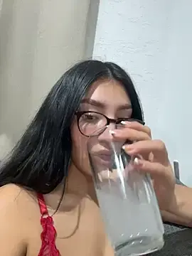 Stripchat Watch Live Sex Cams of Sexyedith09