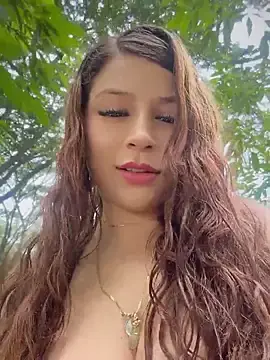 Stripchat Adult Webcam of sahorix1