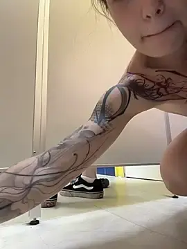 Stripchat Live Porn of EliteBitch