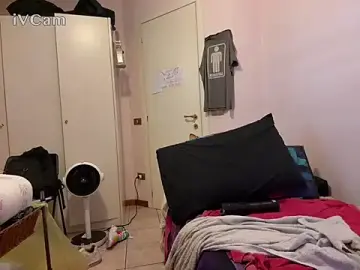 Stripchat Free Live Porn of PierPesaroX