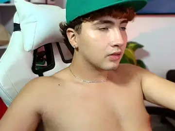 Stripchat Nude Webcam of Eiden_carter